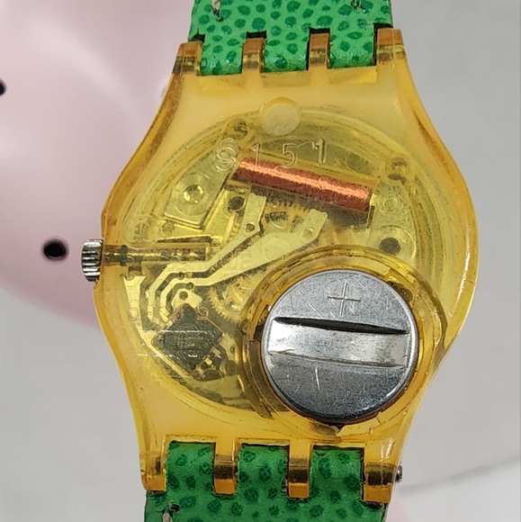 Vintage SWATCH WATCH Piastrella LK131 Green Leather Band Ladies 1992 - Picture 2 of 6